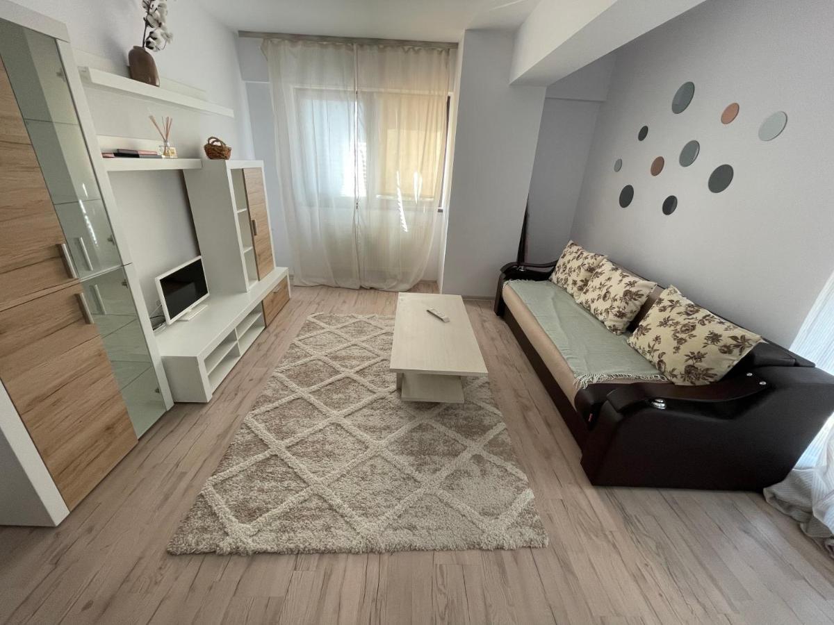 The Mirror - Quiet & Friendly Place In Copou Apartment Яш Екстериор снимка