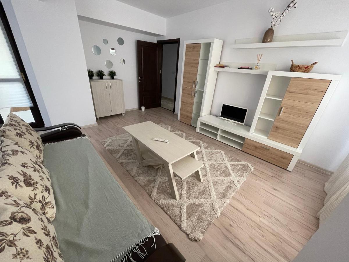 The Mirror - Quiet & Friendly Place In Copou Apartment Яш Екстериор снимка